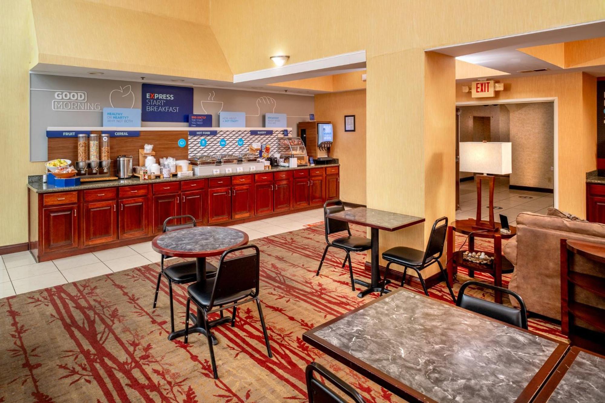 Holiday Inn Express And Suites Hazard By Ihg מראה חיצוני תמונה